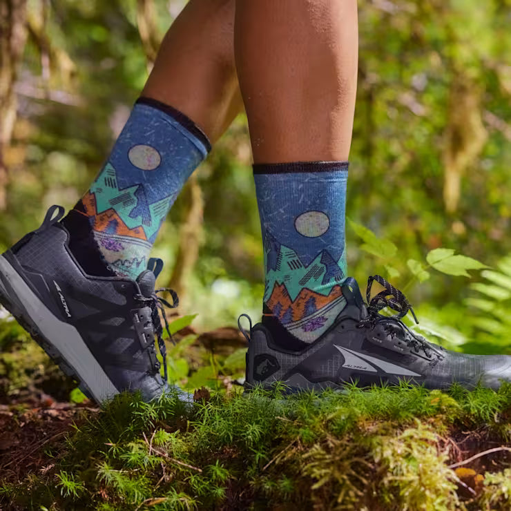 Smartwool Merino Socks Women's Trail Run Mountain Print Crew Socks - Image 3